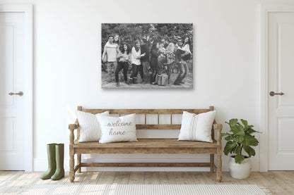 Black and white custom photo canvas, view 3