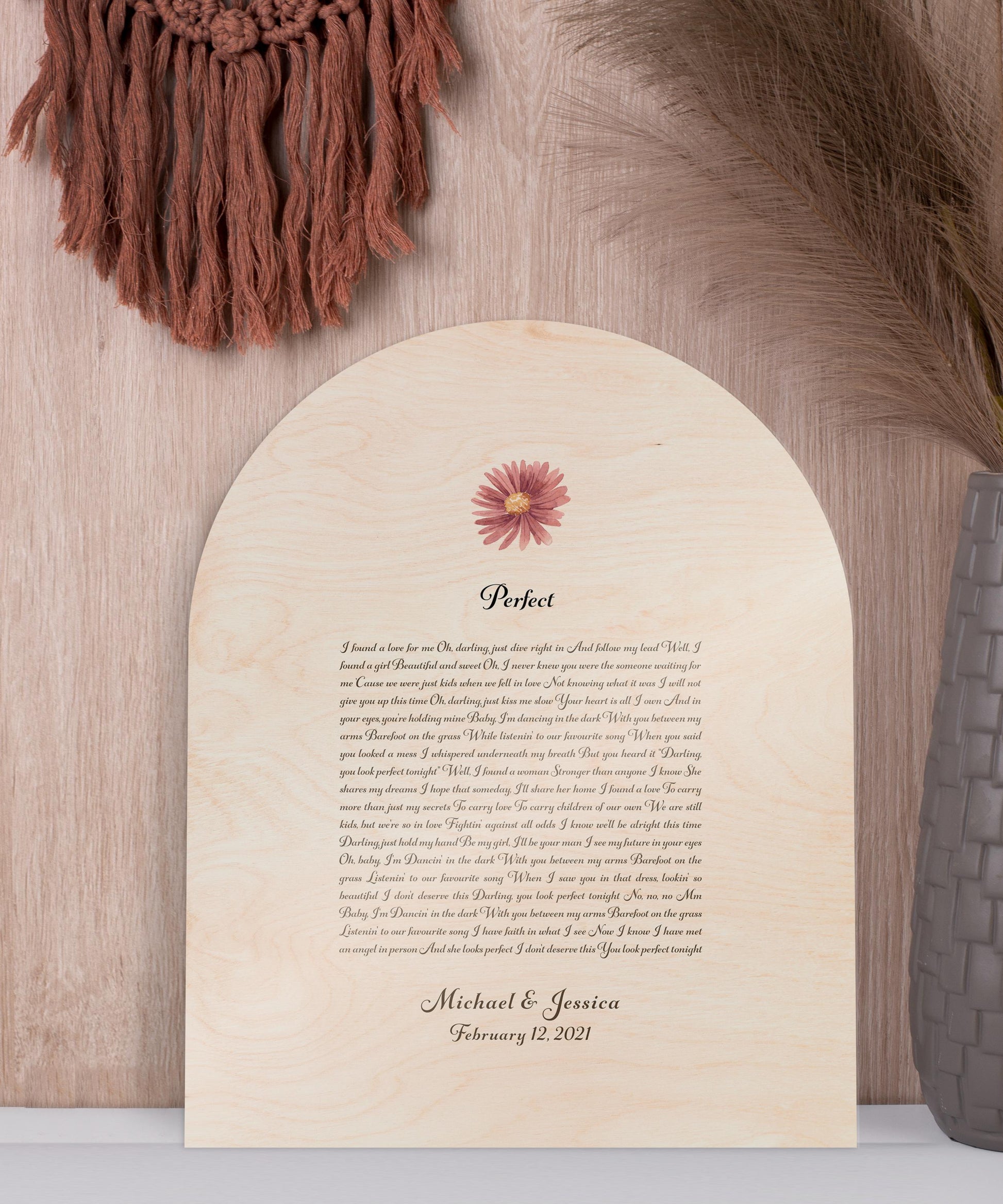 Personalized Arched Wooden Song Plaque, 5th Anniversary Daisy Plaque for Women - HoneycombProverbs - Signs - 5 year anniversary gifts